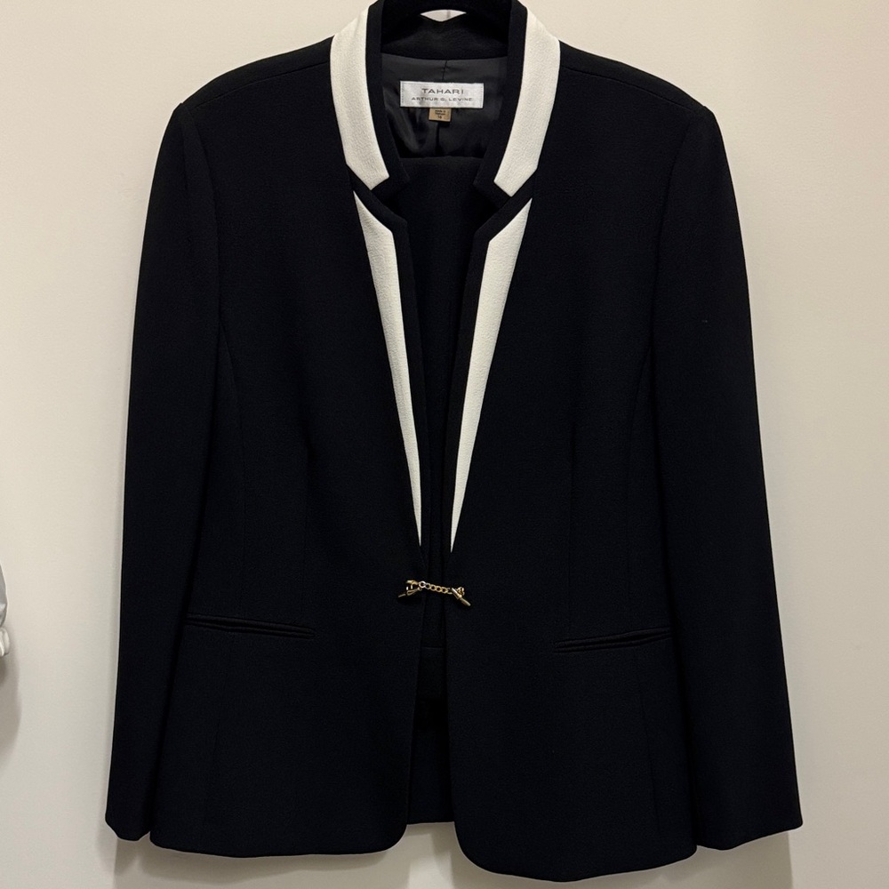 Professional Black and White Suit